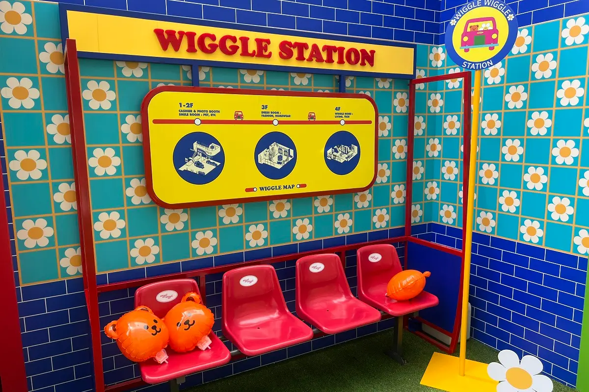 ウィグルウィグル、ウィグルウィグル島山店、韓国雑貨、韓国旅行、渡韓、ソウル旅行、韓国小物、韓国お土産、K-POPアイドル、LE SSERAFIM、ルセラフィム、フォトゾーン、写真スポット