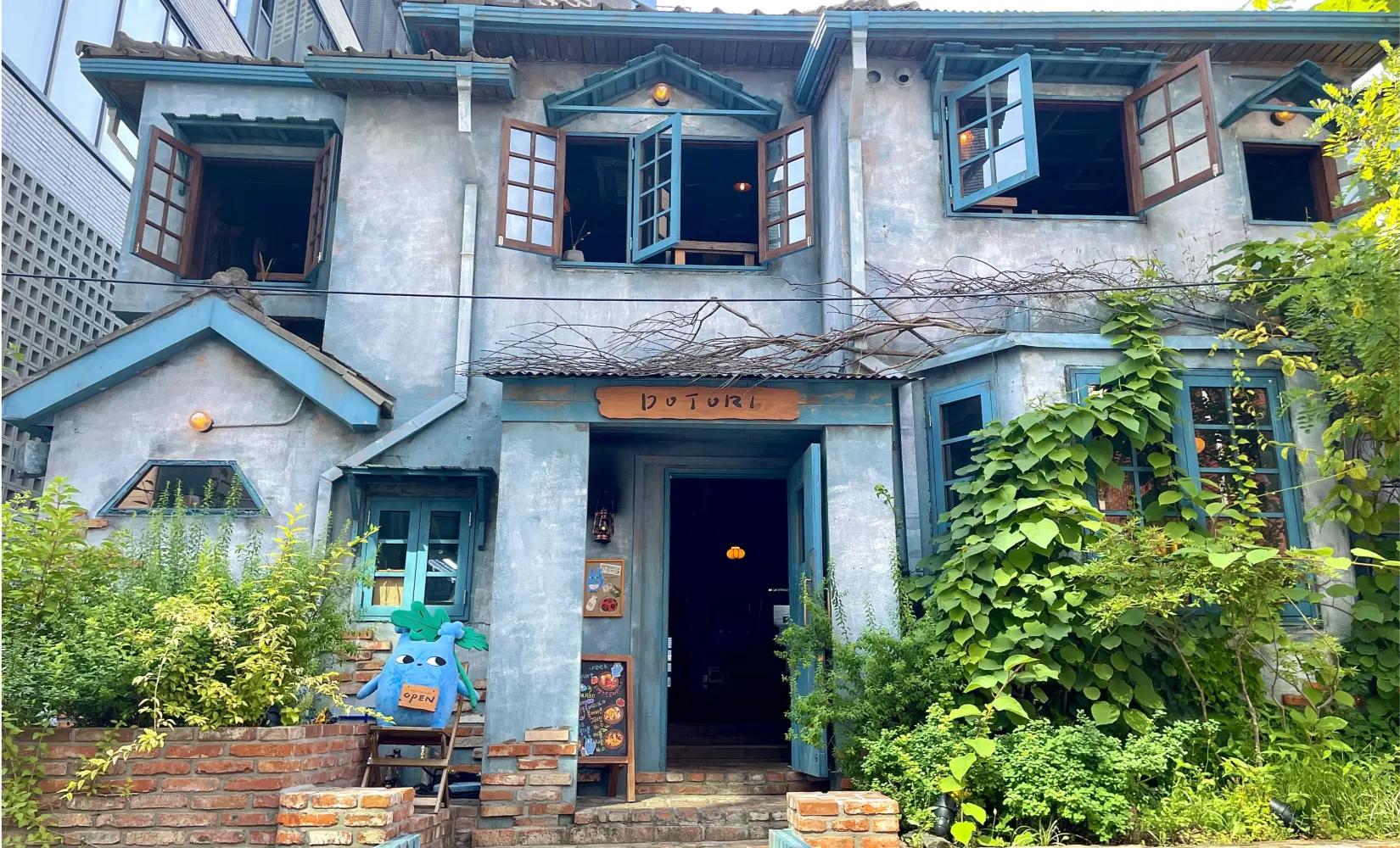 グリークヨーグルトとブランチが美味しい龍山カフェ│DOTORI 