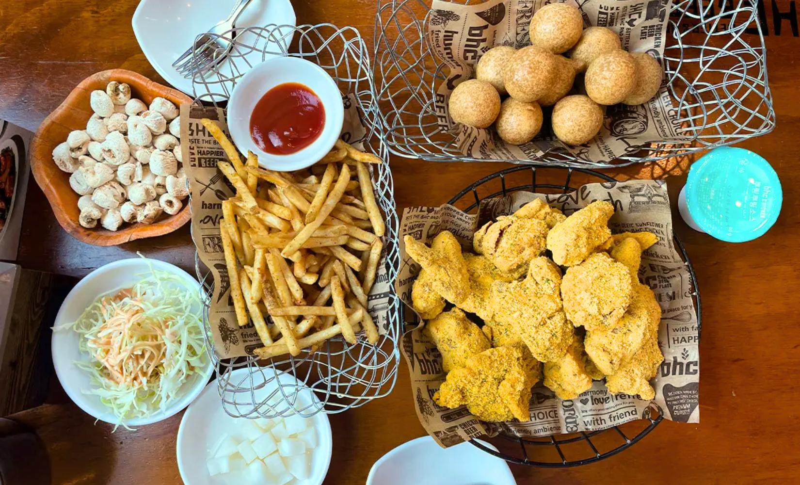 鍾路美食 | BHC炸雞（鍾路5街廣場店）