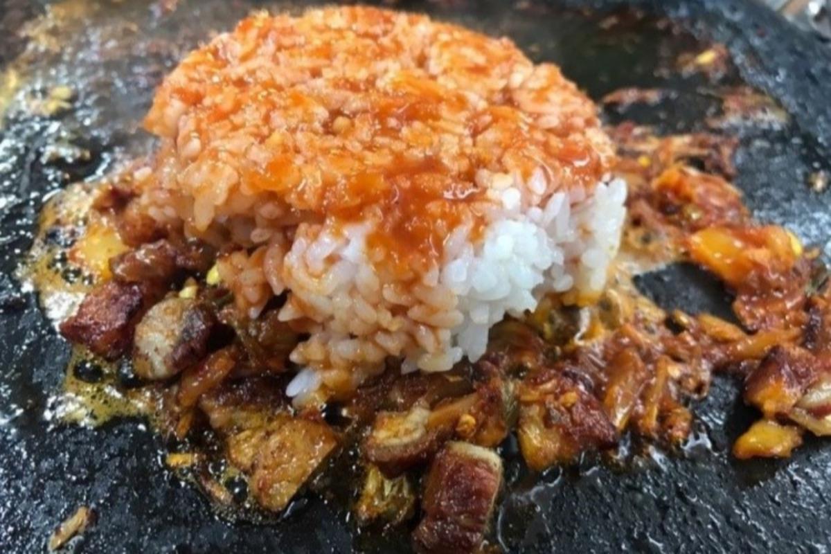 韓国料理 韓国旅行 サムギョプサル ソウル 江南 弘大 トンジョセ 麻浦クイマダン 東豆川ソットゥッコンサムギョプサル ソルレイムサムギョプサル 新村 麻浦 西橋洞 韓国焼肉