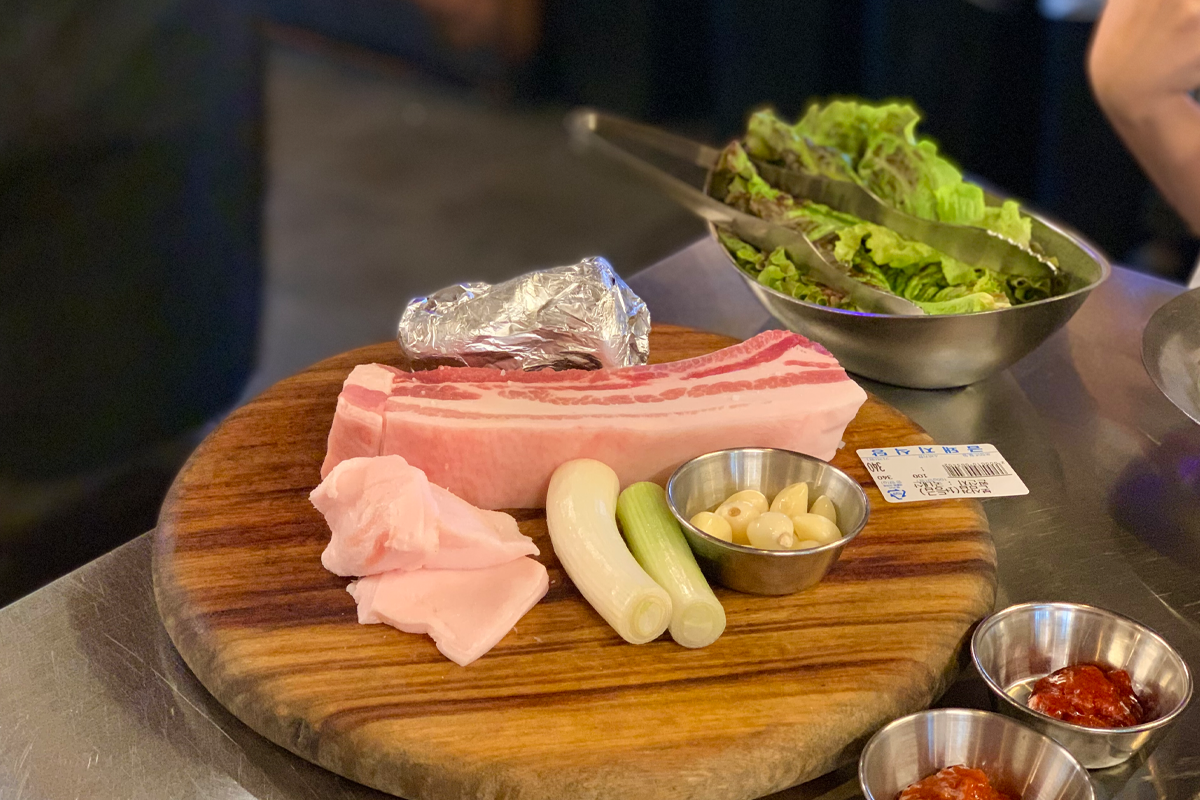 韓國旅行 首爾必食 首爾燒肉 首爾餐廳推薦 首爾燒肉餐廳 韓國米芝蓮餐廳 新堂洞 金豬食堂