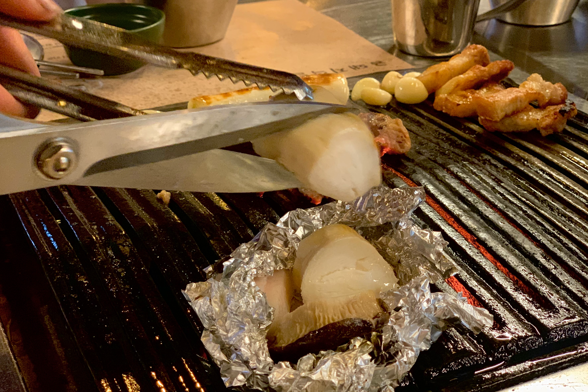 韓國旅行 首爾必食 首爾燒肉 首爾餐廳推薦 首爾燒肉餐廳 韓國米芝蓮餐廳 新堂洞 金豬食堂 前往方法