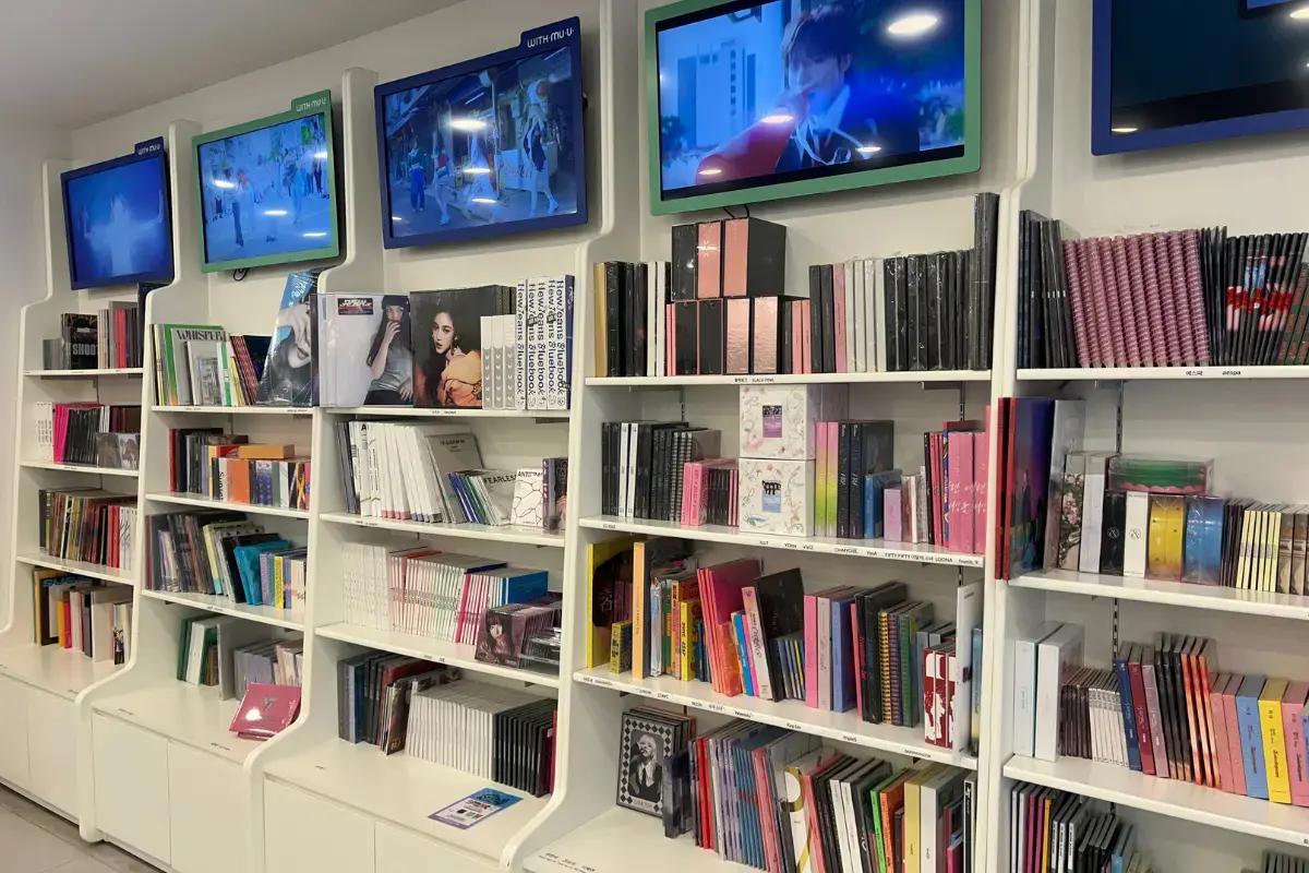 韓國專輯 韓國唱片行 韓國偶像週邊 韓國偶像應援棒 首爾邊度有專輯賣 首爾邊度有偶像週邊賣 首爾邊度有偶像小卡賣 韓國偶像pop-up活動 價錢 地址 推薦店鋪