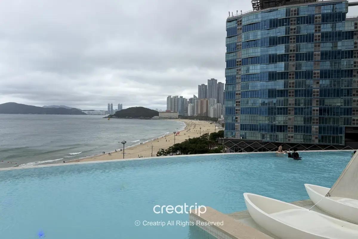 The infinity pool at Club D Oasis overlooking the sea in Haeundae