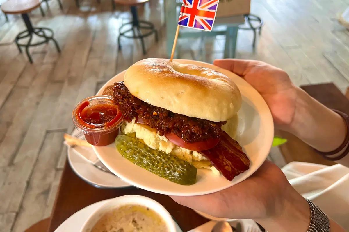 韓国旅行 ソウル 江南 江南グルメ 江南カフェ ロンドンベーグルミュージアム 韓国ベーグル 少女時代 IZ*ONE EXO WonderGirls