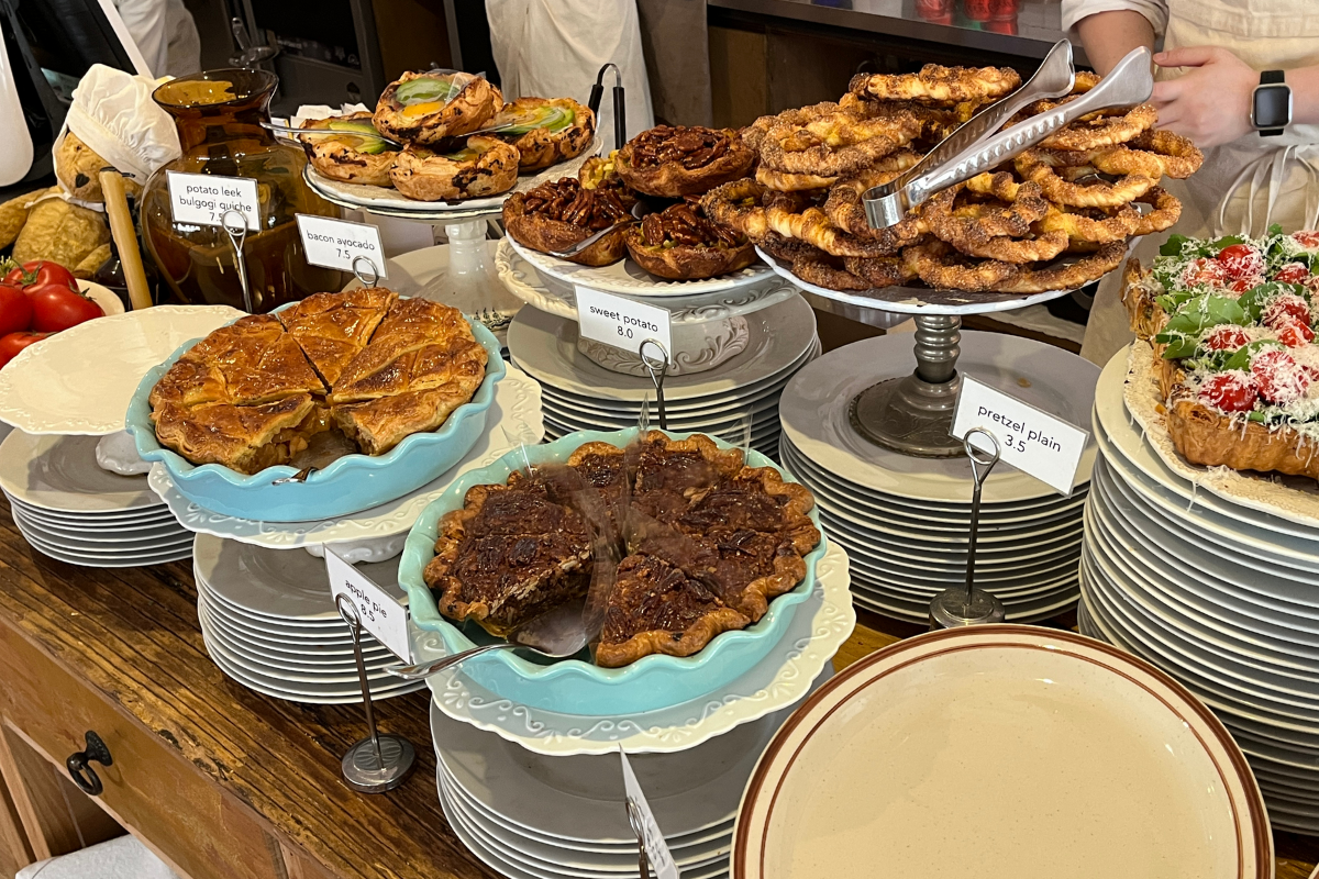 韓国旅行 ロッテワールド 蚕室 ソウル Creatripパッケージ優待券 GINGER BEAR ロッテワールドモール Cafe Pepper 松鶏屋