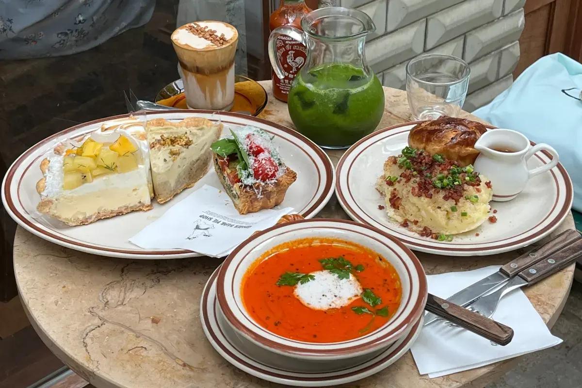 韓国旅行 ロッテワールド 蚕室 ソウル Creatripパッケージ優待券 GINGER BEAR ロッテワールドモール Cafe Pepper 松鶏屋