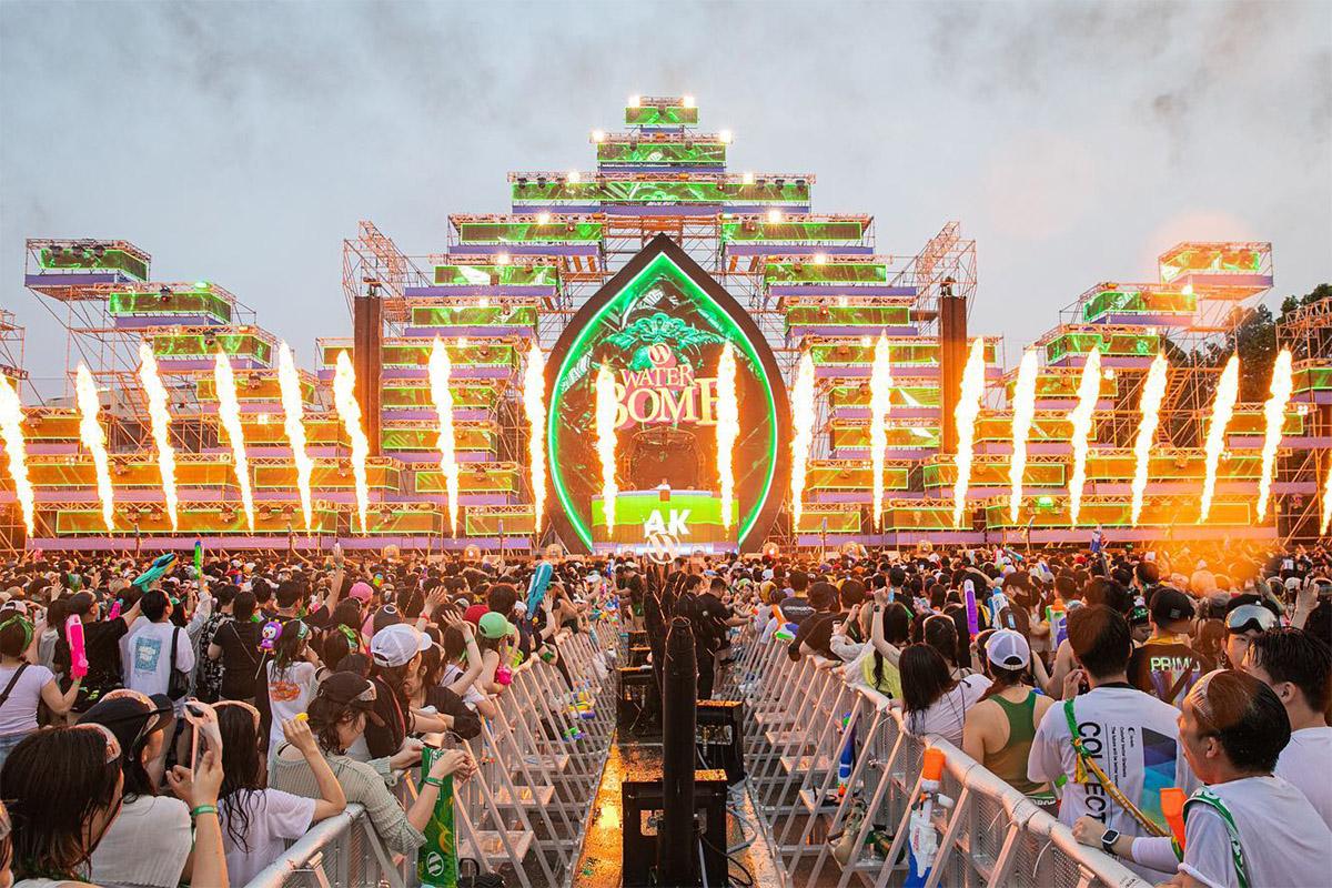 2025 WATERBOMB Jay Park Jessi Loco Gray 禹元才 BIBI Big Naughty Zior Park 李泳知