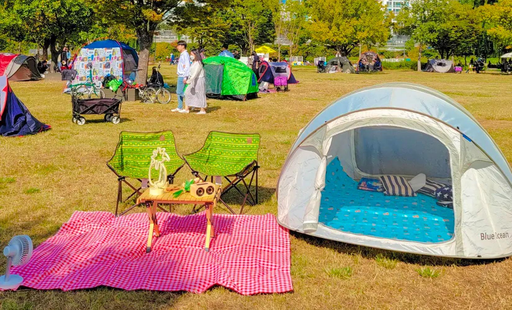 Healing Tent Ttukseom: Thuê đồ dã ngoại sông Hàn cực rẻ ở Seoul