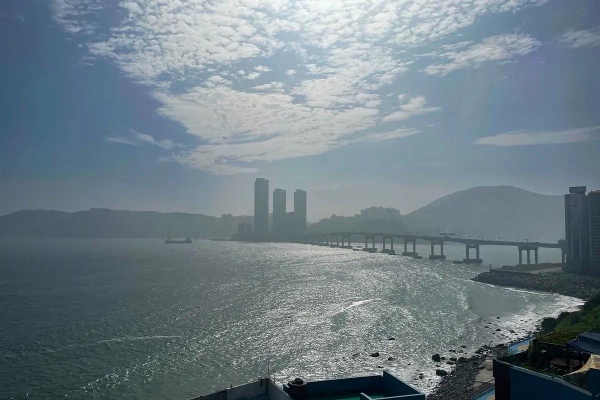 韓国旅行 釜山 釜山カフェ 影島 See Sea with BOOK ヒンヨウル文化村 ヨウルマーク