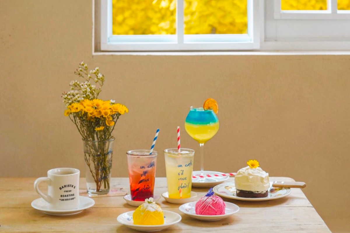 đồ uống tại Jeju Donghwa - quán cafe xinh như bước ra từ truyện cổ tích ở Hàn Quốc
