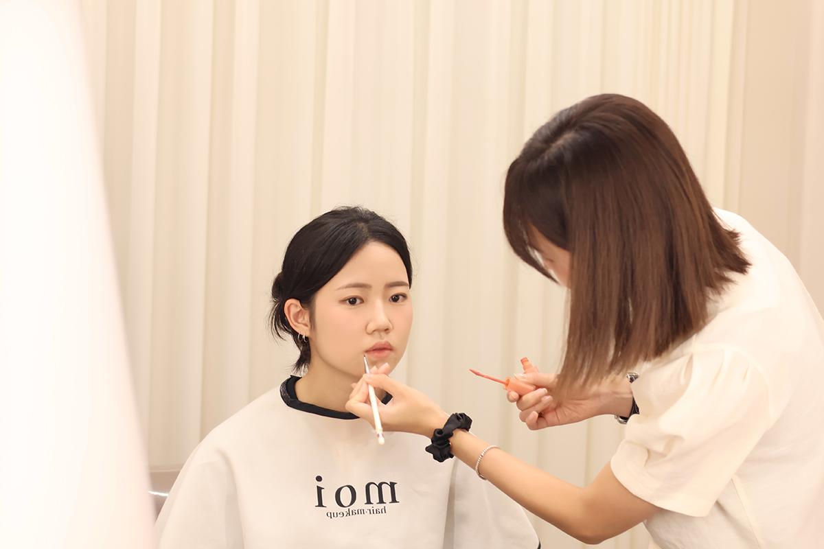 韓国旅行 ソウル 弘大 K-beauty 韓国メイク MOI メイクアップコンサルティング パーソナルカラー デイリーメイク 少女時代