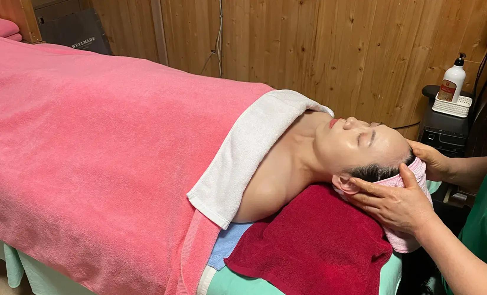 Profumo delle mani | Negozio di massaggi a Seul