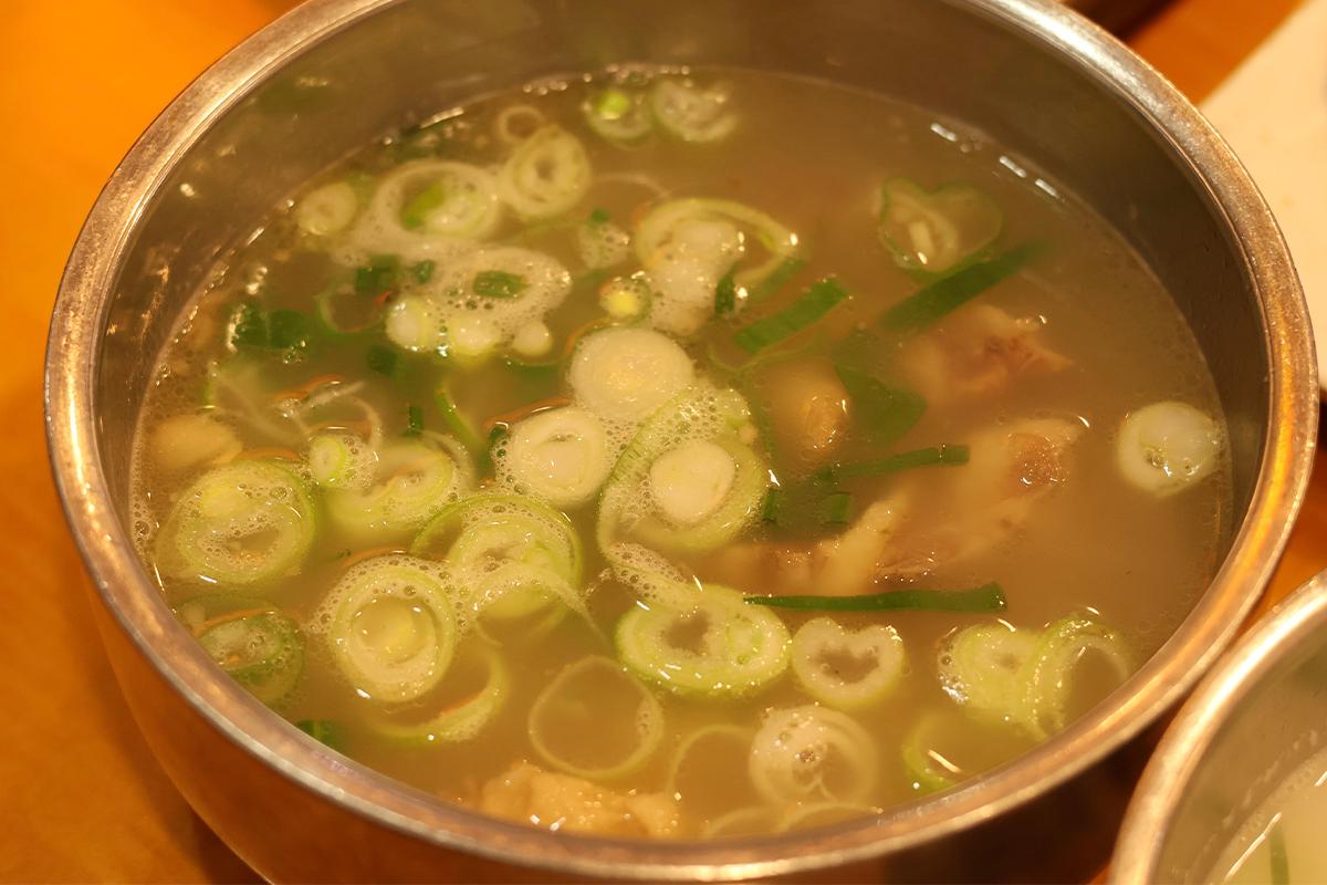 明洞美食 酱蟹 韩式料理推荐 2025 明洞美食