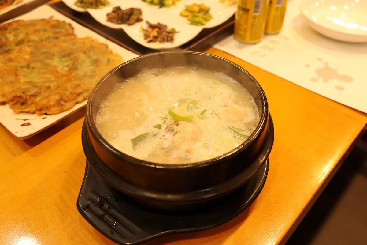 明洞美食 酱蟹 韩式料理推荐 2025 明洞美食