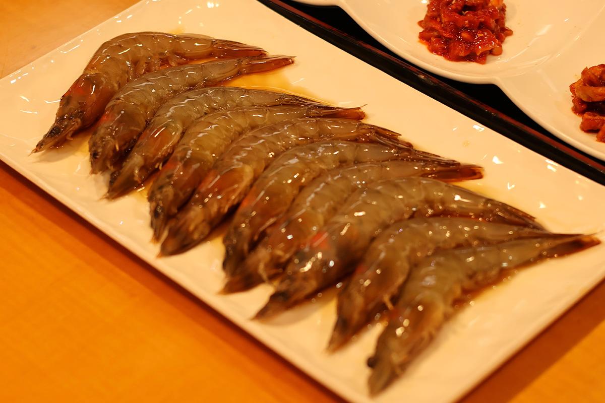 明洞美食 酱蟹 韩式料理推荐 2025 明洞美食