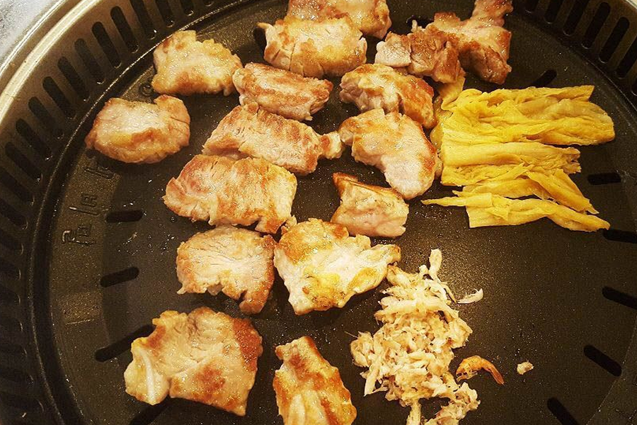 đồ ăn ở nhà hàng Matchandeul Wang Sogeum Gui Haeundae  맛찬들왕소금구이 해운대점 ở busan 