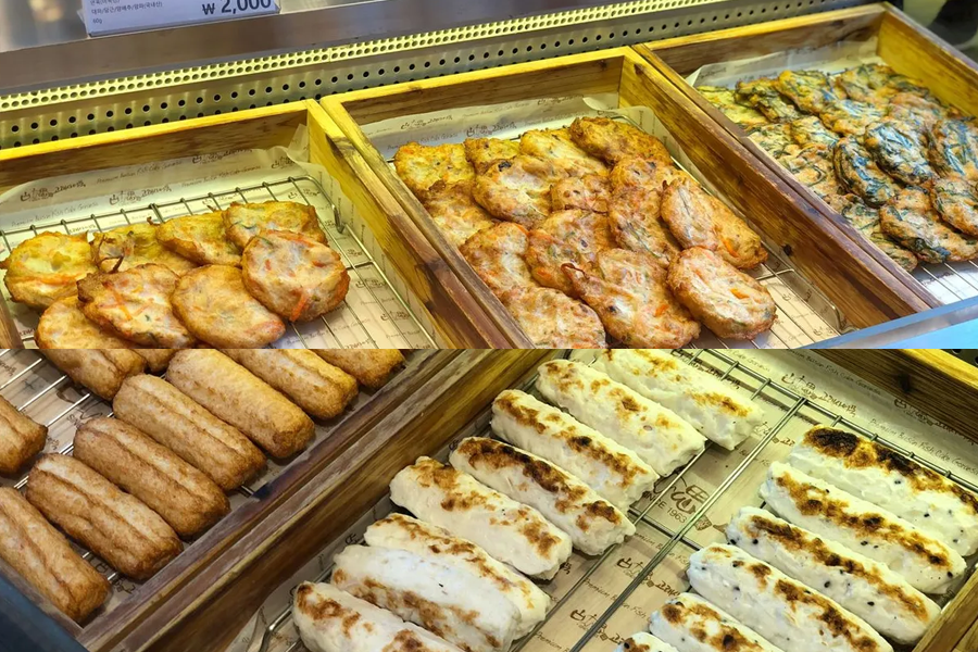 chả cá ở nhà hàng Goraesaeomuk chi nhánh Haeundae 고래사어묵해운대점 ở haeundae busan 