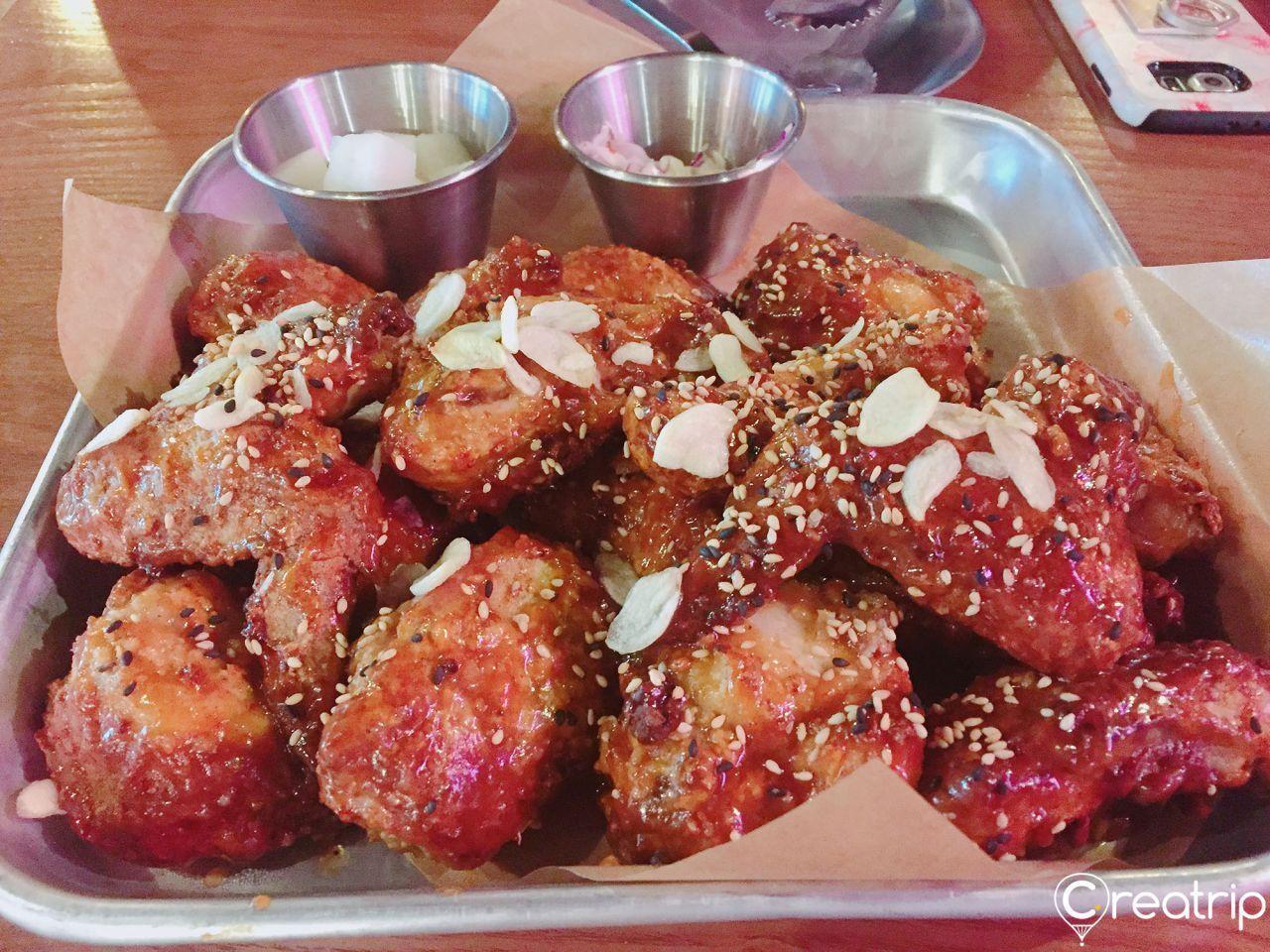 4 Different Kinds of Korean Fried Chicken that Everyone Must Try! | Koreans