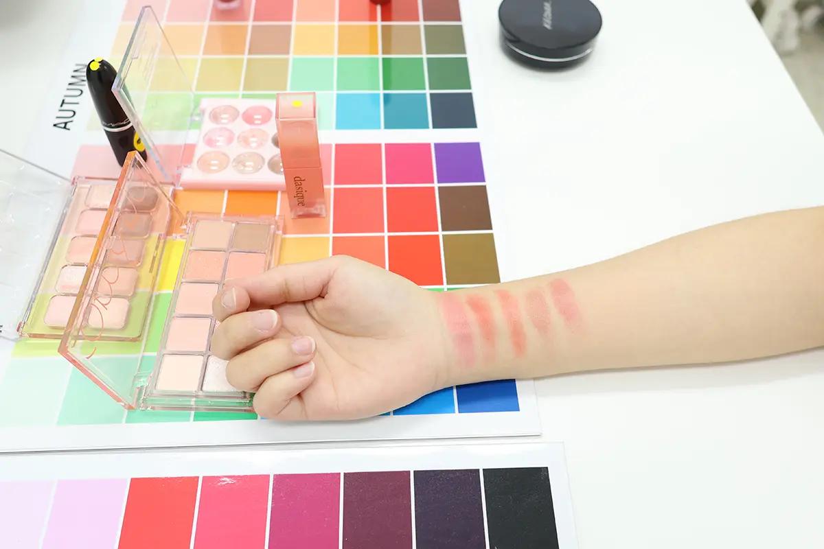 Personal Colour 韓國Personal Colour 韓國個人色彩診斷 聖水Personal Colour中心推薦 CCL色彩圖像融合研究所