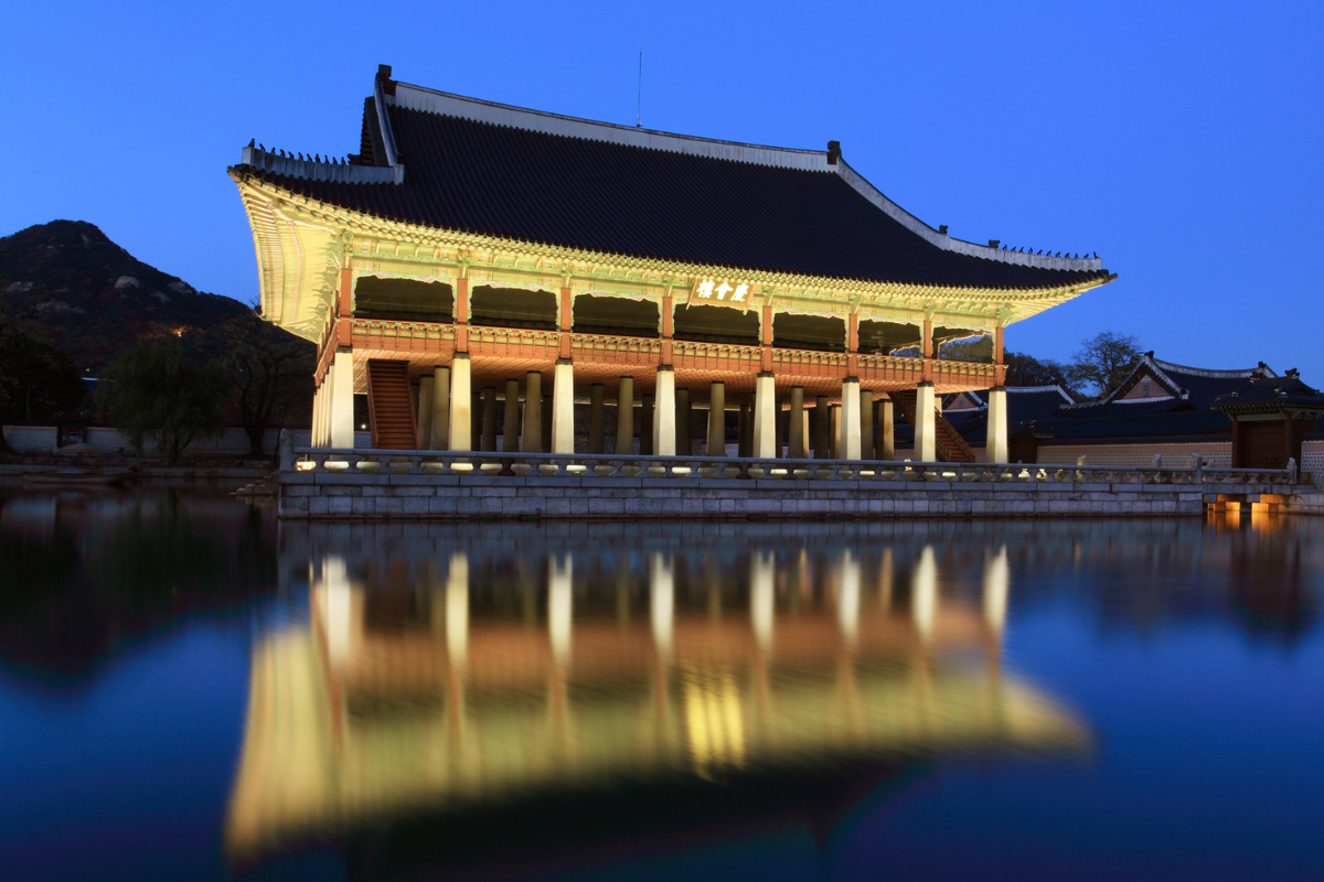 Gyeongbokgung - Thời tiết tháng 9 ở Hàn Quốc