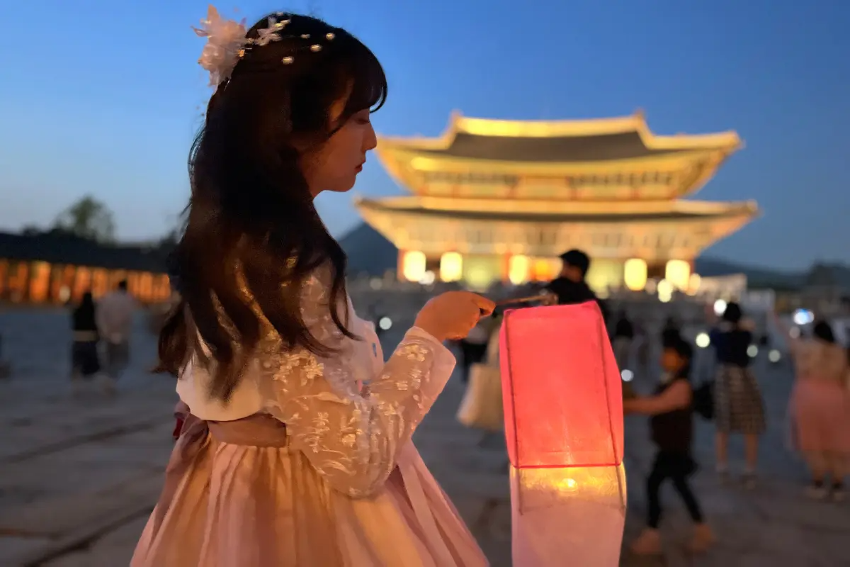 韓國旅行 韓國9月旅行 韓國9月天氣 景點推薦 韓服 personal colour 證件相 形象照 主題公園 價錢 預約 優惠