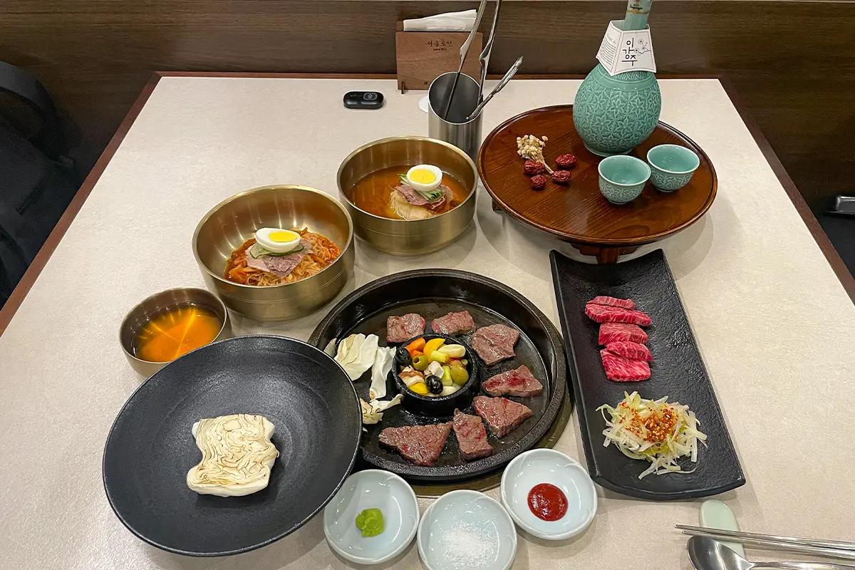 Seoulloin Gangnam N салбар | Солонгосын Hanwoo үхрийн махны ресторан