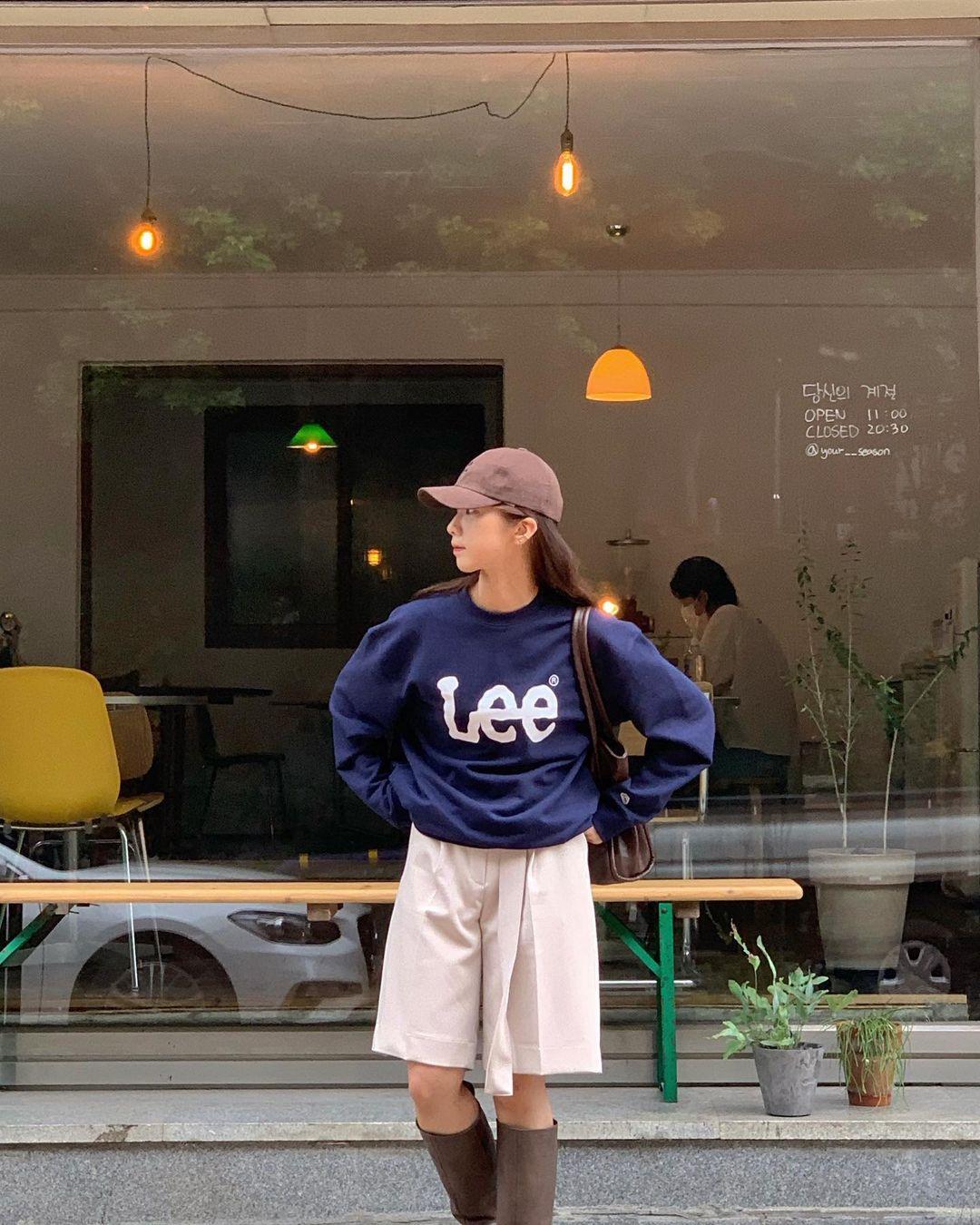 Lee -Twitch Logo大学T（海军蓝）