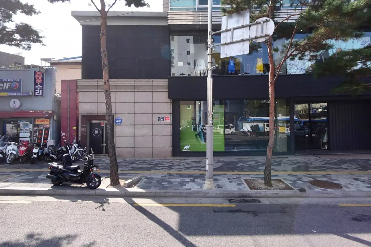Dongdaemun History & Culture Park Station Exit 4 in Seoul, South Korea