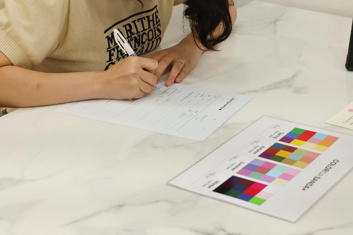 檢測 個人色彩 COLORGA SANDA 弘大 弘大入口站 個人色彩鑑定 個人色彩檢測