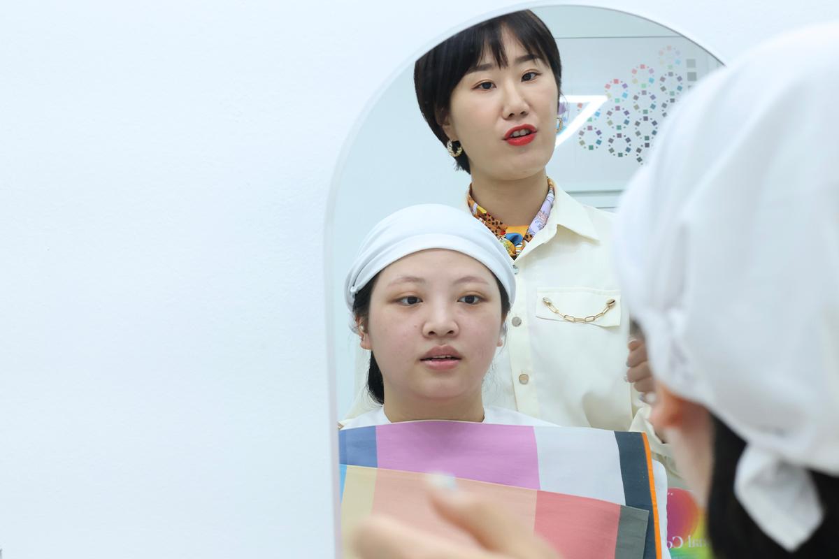 VIVIDKANG 弘大 弘大入口站 個人色彩鑑定 個人色彩檢測 個人色彩診斷 2025