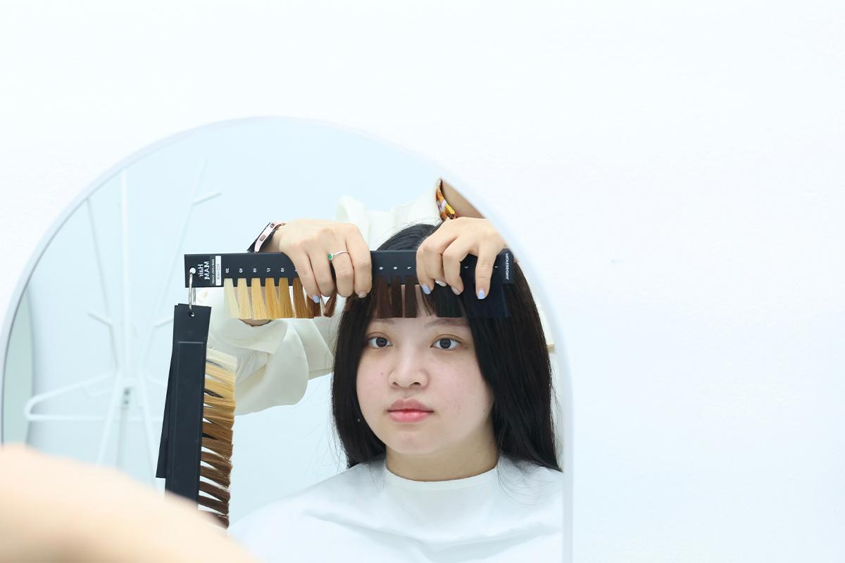 VIVIDKANG 弘大 弘大入口站 個人色彩鑑定 個人色彩檢測 個人色彩診斷 2025