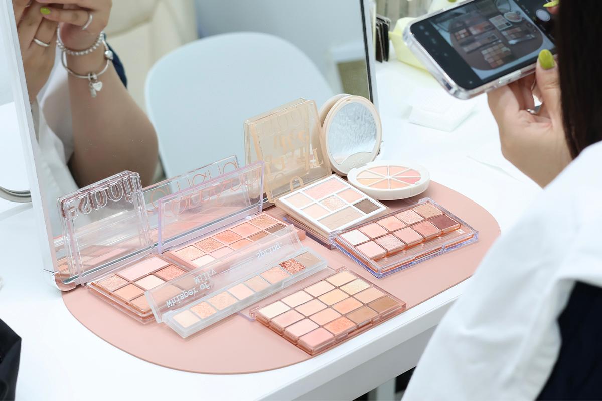 VIVIDKANG 弘大 弘大入口站 個人色彩鑑定 個人色彩檢測 個人色彩診斷 2025