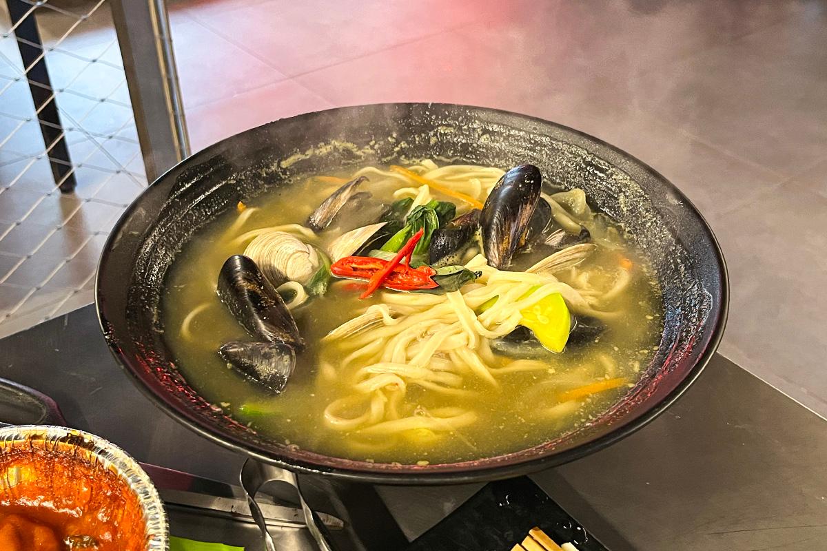 韓國美食 首爾美食 弘大餐廳 韓國燒貝殼 韓國烤貝殼 貝殼 海鮮 燒海鮮 弘大 夏威夷烤貝殼 Hawaii Shellfish 價錢 menu 預約