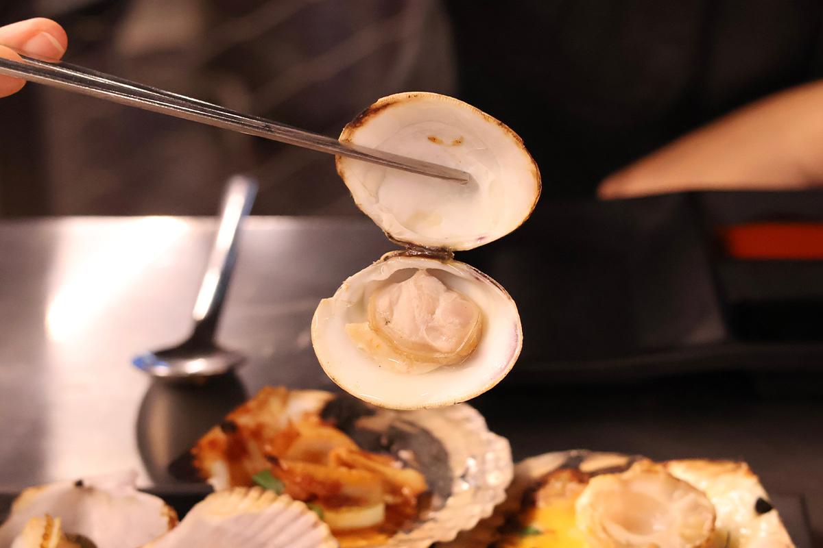 韓國美食 首爾美食 弘大餐廳 韓國燒貝殼 韓國烤貝殼 貝殼 海鮮 燒海鮮 弘大 夏威夷烤貝殼 Hawaii Shellfish 價錢 menu 預約