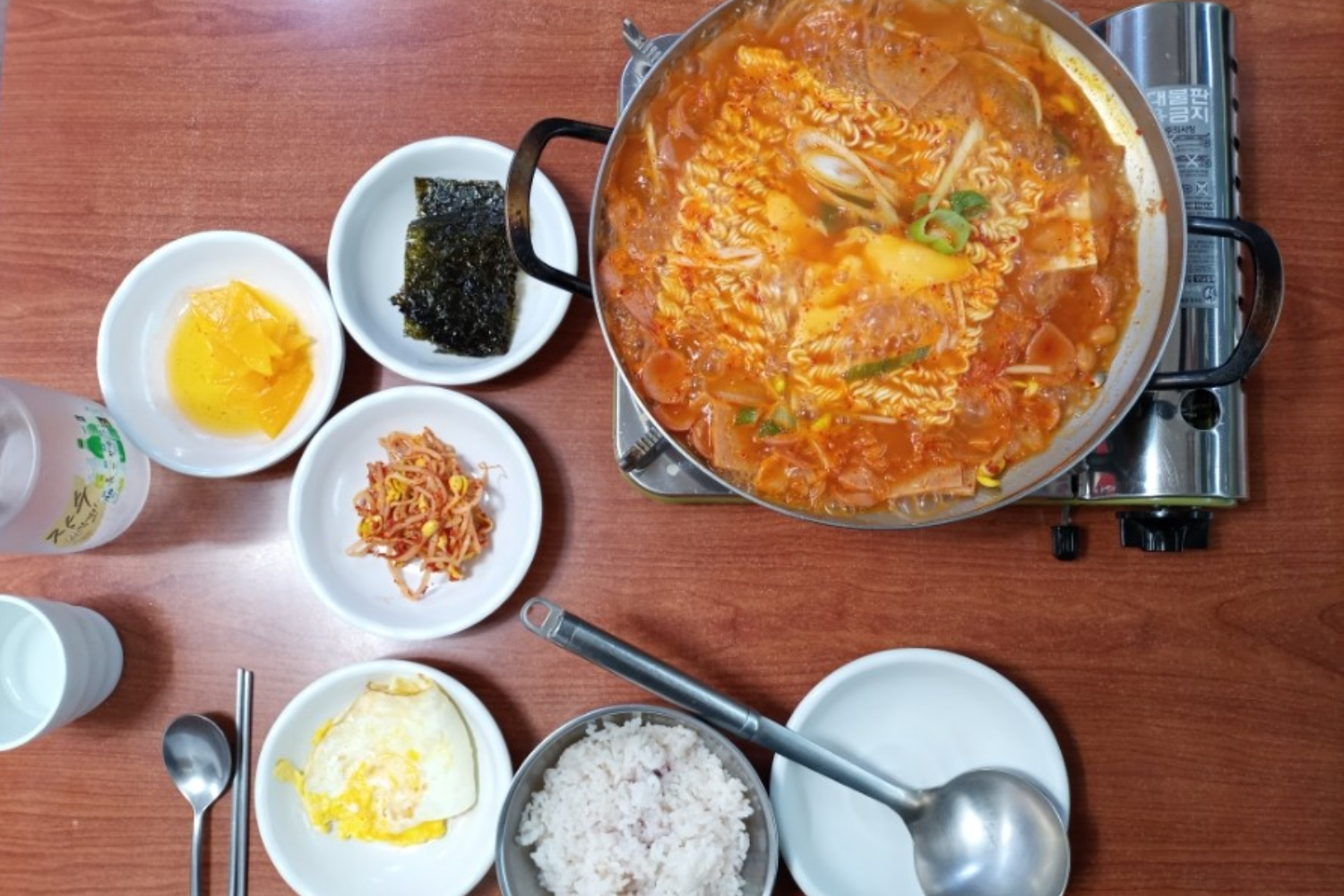 韓国、韓国旅行、韓国ひとり旅行、韓国1人旅行、韓国おひとり様旅行、1人韓国、ひとり韓国、一人韓国、おひとり様韓国、1人韓国旅行、ひとり韓国旅行、一人韓国旅行、おひとり様韓国旅行、韓国ひとりごはん、韓国一人ごはん、韓国1人ごはん、韓国ひとりご飯、韓国一人ご飯、韓国1人ご飯、韓国1人飯、韓国一人飯、韓国ひとり飯、ソウル旅行、1人ソウル旅行、ひとりソウル旅行、ホンパブ、HONPAB、ひとりご飯、一人ご飯、1人ご飯、ひとり飯、1人飯、一人飯、ソウル一人OK店、ソウルひとりOK店、ソウル1人OK店、ホンパブパス、一人タッカンマリ、1人タッカンマリ、1人焼肉、1人プデチゲ、1人サムギョプサル、1人しゃぶしゃぶ、1人コプチャン、1人ナッコプセ、1人チゲ、1人ポッサム、1人チョッパル、1人ユッケ、韓国定食、ソウル定食、1人ピザ、ホンデ1人ご飯、弘大1人ご飯、鐘路1人ご飯、チョンロ1人ご飯、チョンガク1人ご飯、鐘閣1人ご飯、明洞1人ご飯、ミョンドン1人ご飯、東大門1人ご飯、江南1人ご飯、狎鴎亭1人ご飯、アックジョン1人ご飯、カンナム1人ご飯、サウメコス1人ご飯、回基1人ご飯、シンサ1人ご飯、新沙1人ご飯、フェギ1人ご飯、往十里1人ご飯、新村1人ご飯、シンチョン1人ご飯、安国1人ご飯、アングク1人ご飯、合井1人ご飯、ハプチョン1人ご飯、永登浦1人ご飯、ヨンドゥンポ1人ご飯、ノリャンジン1人ご飯、鷺梁津1人ご飯、木洞1人ご飯、モクドン1人ご飯、聖水、ソンス1人ご飯、建大1人ご飯、コンデ1人ご飯、ホンデ、弘大、鐘路、チョンロ、チョンガク、鐘閣、明洞、ミョンドン、東大門、江南、狎鴎亭、アックジョン、カンナム、サウメコス、回基、シンサ、新沙、フェギ、往十里、新村、シンチョン、安国、アングク、合井、ハプチョン、永登浦、ヨンドゥンポ、ノリャンジン、鷺梁津、木洞、モクドン、聖水、ソンス、建大、コンデ