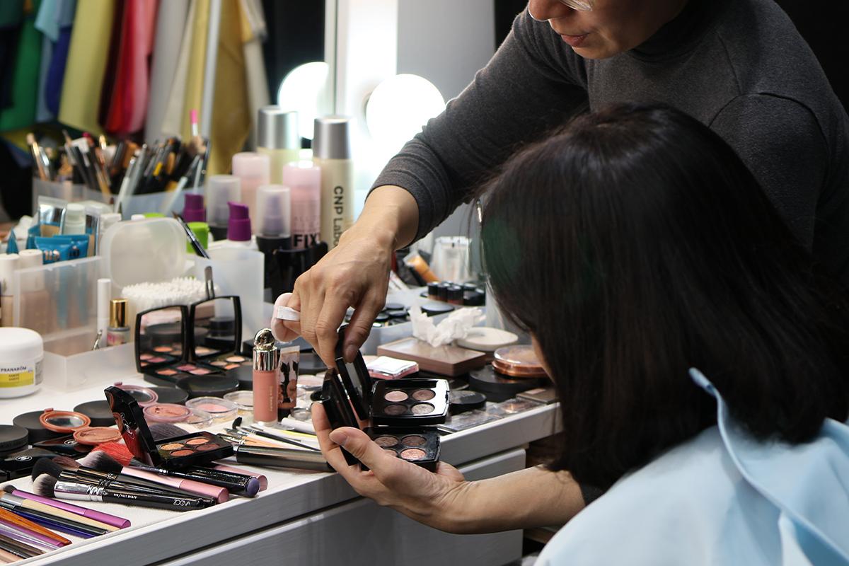 Valla Lab 到府化妝 到府美容 韓國到府化妝 韓國到府美容 韓國到府個人色彩 韓國到府美妝