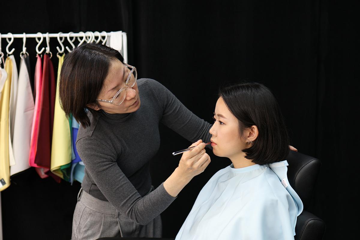 化妝 韓國化妝 韓國美妝 上門化妝服務 韓國上門化妝服務 韓式妝髮 valla lab 價錢 預約 酒店 住宿