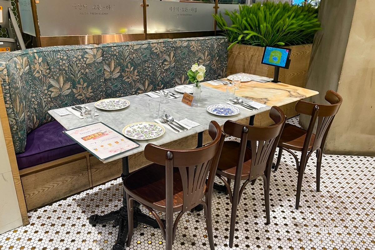 韓國景觀餐廳 韓國早午餐 韓國餐廳訂位 首爾餐廳訂位 世界上的所有早餐 樂天世界餐廳 樂天世界購物城