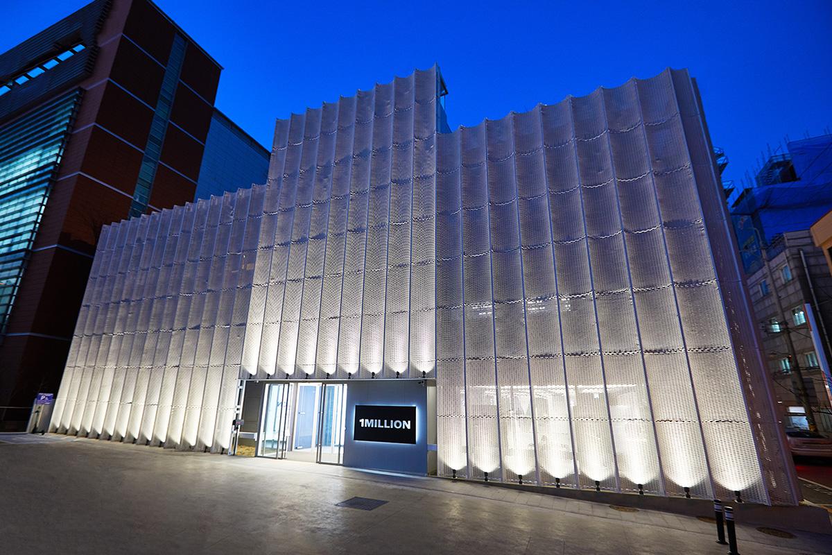 韓国旅行 K-pop K-Dance 1MILLION VIBE 韓国ダンスクラス ソウル 聖水洞