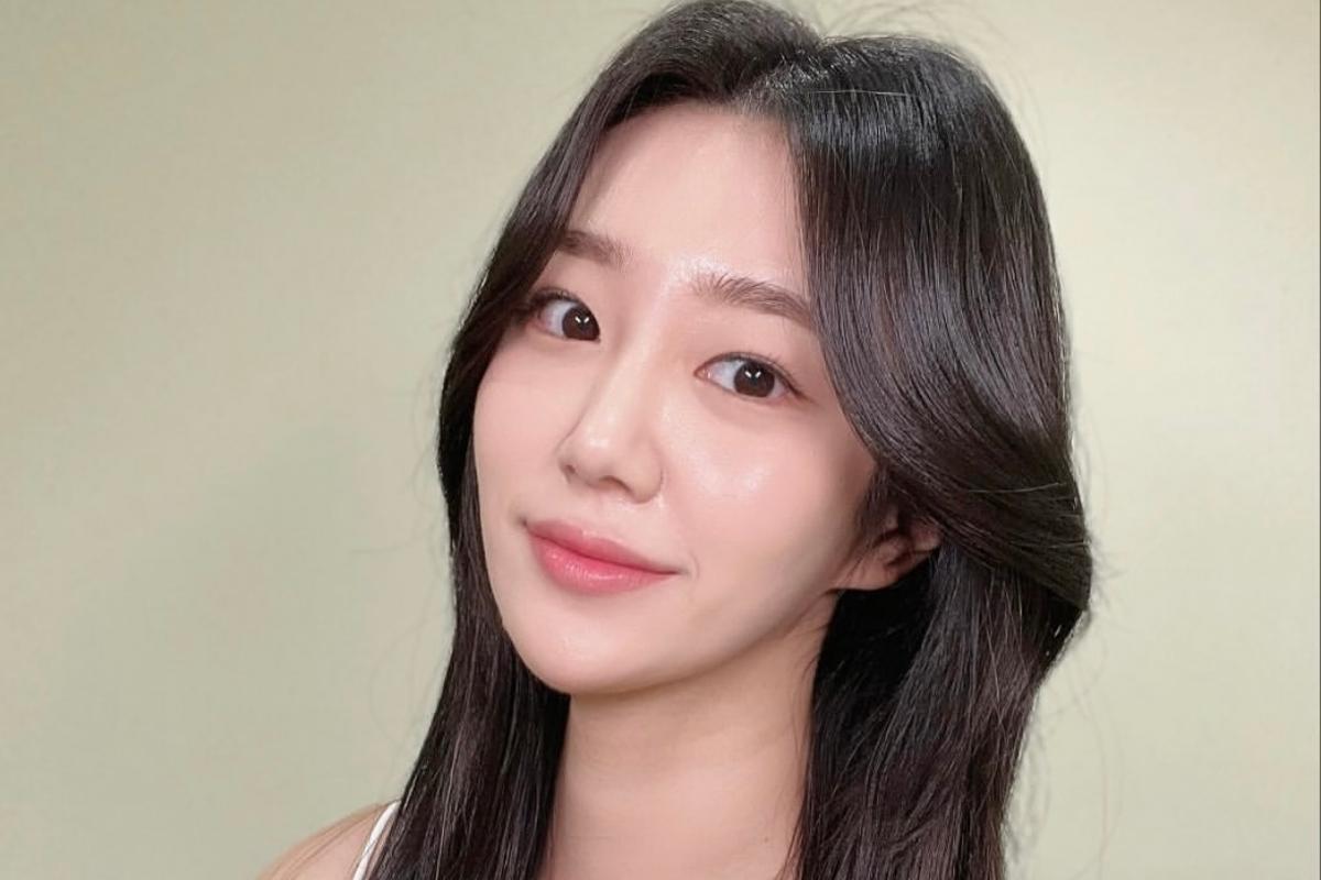 Lona Hair & Make-up，清潭洞潮流美容地，髮型及妝容設計場所，首爾江南區必訪的K-Beauty體驗。