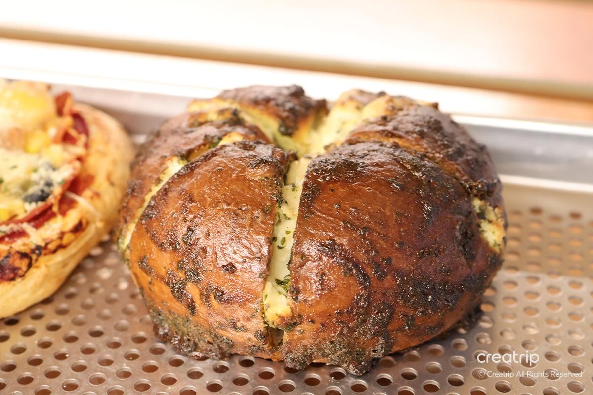 韓国旅行 韓国グルメ ソウル 乙支路 COLECTIVO 乙支路PINEAVENUE 韓国カフェ