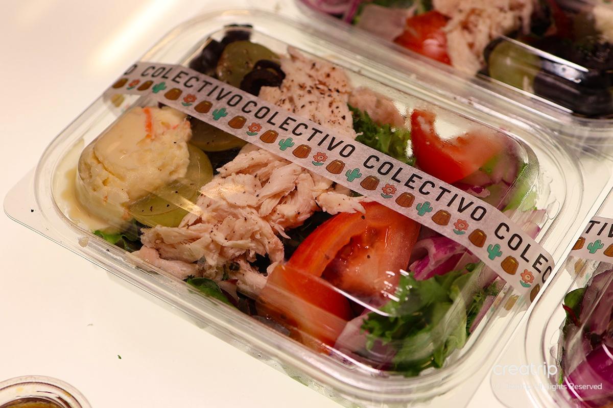 韓国旅行 韓国グルメ ソウル 乙支路 COLECTIVO 乙支路PINEAVENUE 韓国カフェ