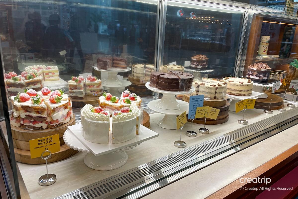 韓国旅行 韓国グルメ ソウル 乙支路 COLECTIVO 乙支路PINEAVENUE 韓国カフェ