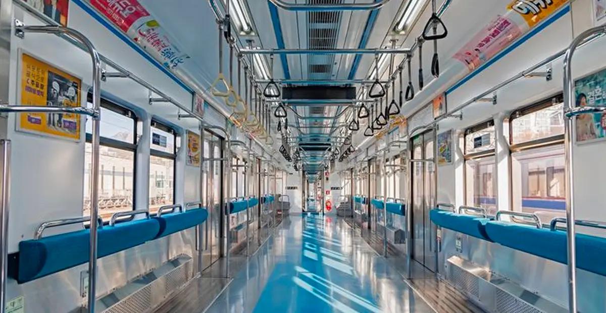 首爾地鐵4號線無座位車廂運行