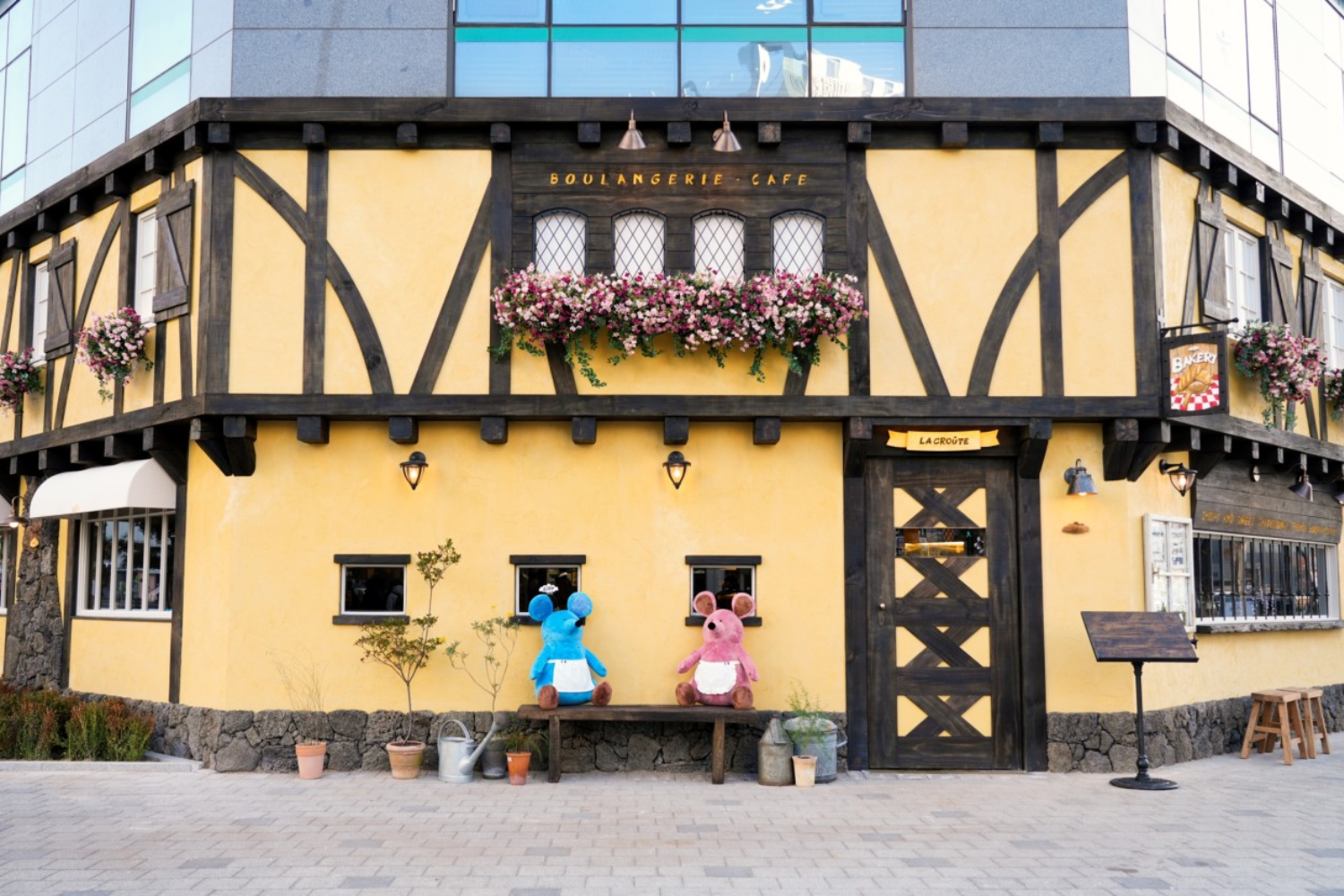 2025年最新、2025最新、韓国、韓国カフェ、韓国旅行、渡韓、渡韓情報、韓国情報、韓国旅行情報、最新渡韓情報、最新渡韓、最新韓国旅行情報、最新韓国情報、最新韓国、韓国ひとり旅、おひとり様韓国、韓国料理、韓国グルメ、最新、韓国焼肉、韓国可愛いカフェ、韓国オシャレカフェ、韓国おしゃれ、クッタン、トッコギ506、ケバン食堂、カンジャンケジャン、真味食堂、クムテジ食堂、月火コギ、デリョンチブ、オン6.5、キョチョン、キョチョン筆房、肉地図、肉マップ、LA CROUTE、JO & DAWSON、ANTIQUE COFFEE、GLUU GLUU、 Corned e pepe、Pachamama Bakery、cafe olear、ボーイング、飛行機カフェ、RAIN REPORT CROISSANT、雨カフェ、新カフェマップ、新カフェ地図、映え写真が撮れるカフェマップ、映え写真カフェマップ、映え写真が撮れるカフェ地図、映え写真カフェ地図、食堂予約、韓国食堂予約、韓国レストラン予約、韓国予約