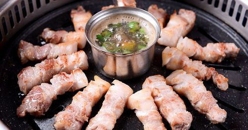 Korean BBQ, samgyeopsal on a grill