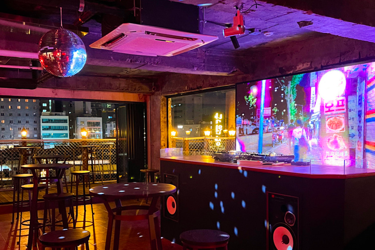 SAE SEOUL：韓國首爾的夜總會酒吧