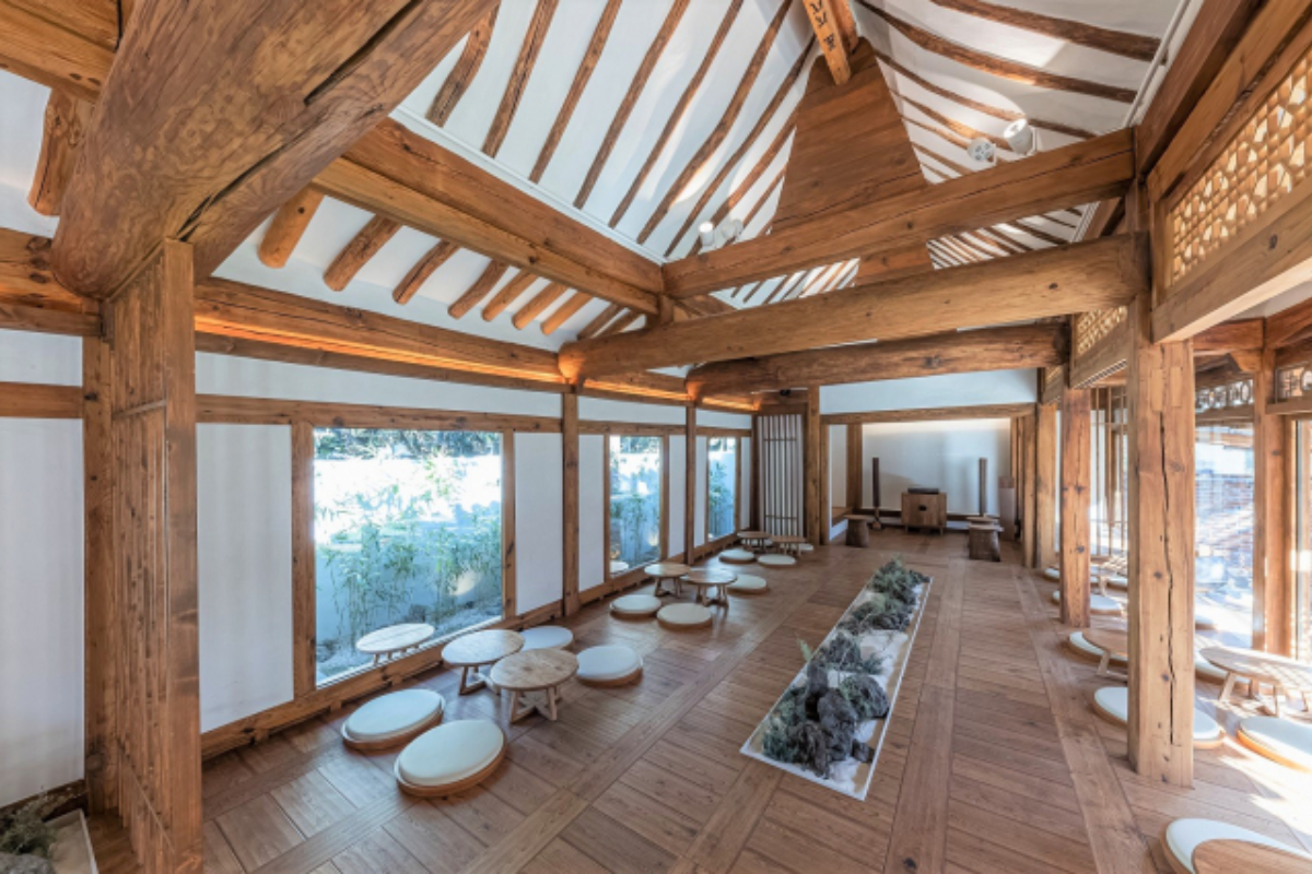 韓國傳統市場 美食 小食韓國旅行 韓國一日遊 全州韓屋村一日遊 價錢 預約江陵注文津&ARTE MUSEUM一日遊韓國旅行 韓國城市 景點推薦 KTX KTX即日來回 KTX自由行 韓國自由行 推薦城市 大邱 Starbucks鐘路古宅店