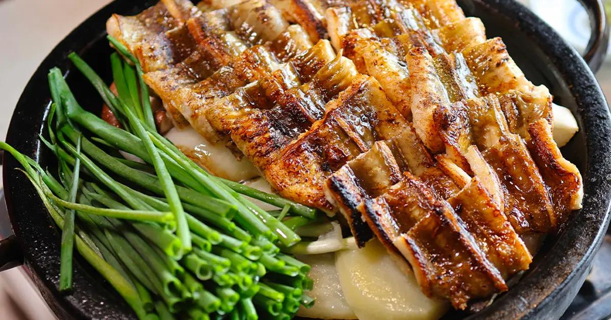 A Must-Try Authentic Grilled Eel Restaurant in YongsanㅣDolpanjang